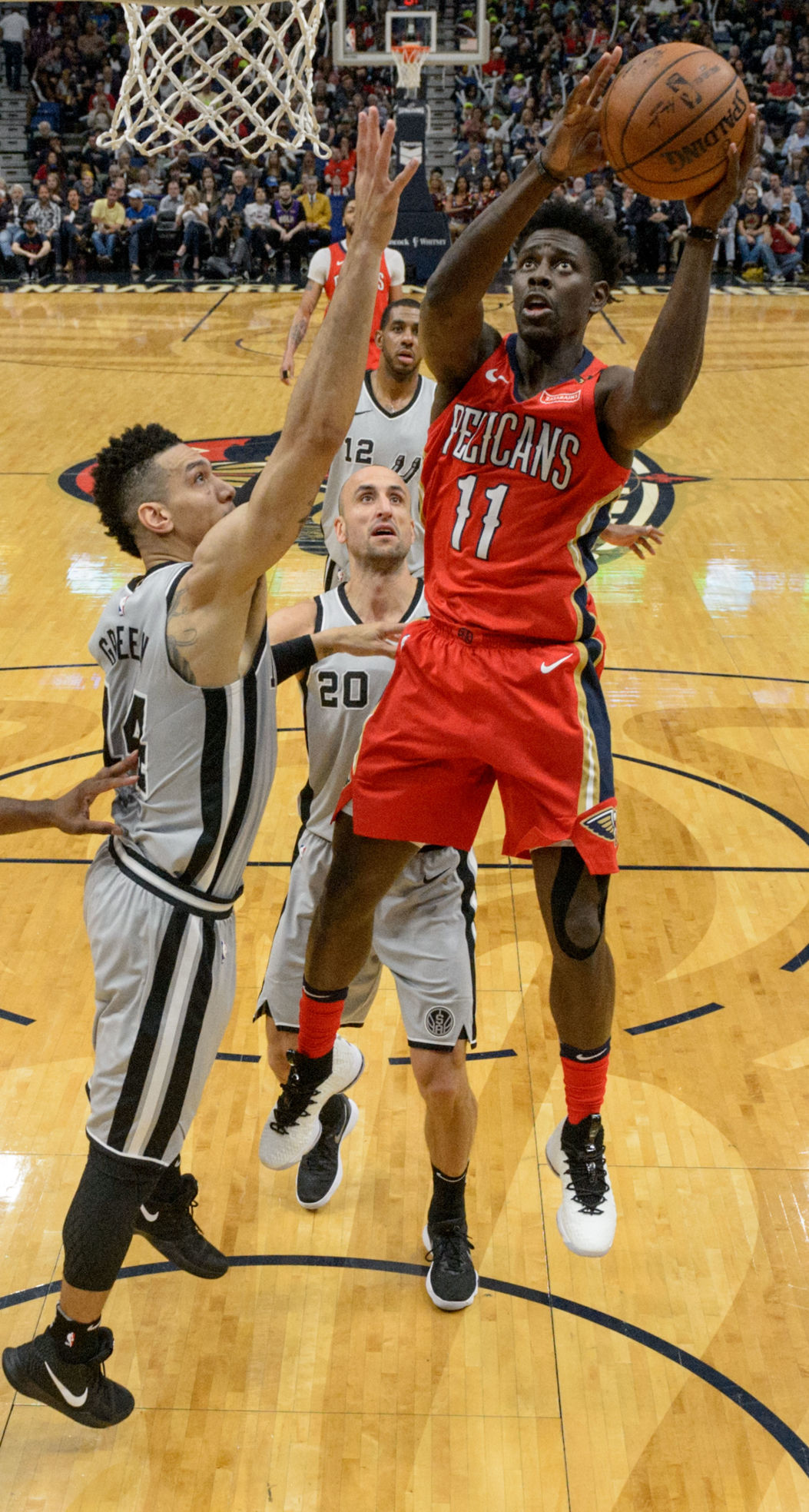no.pelicansspurs.041218.002